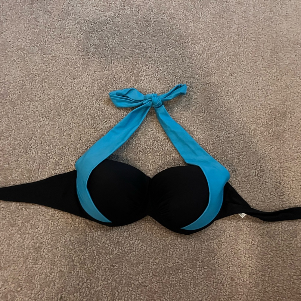 Women’s Bathing suit top, Large